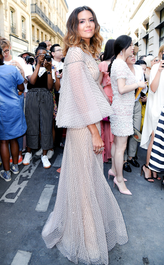 Photos From Mandy Moore S Best Looks E Online Uk